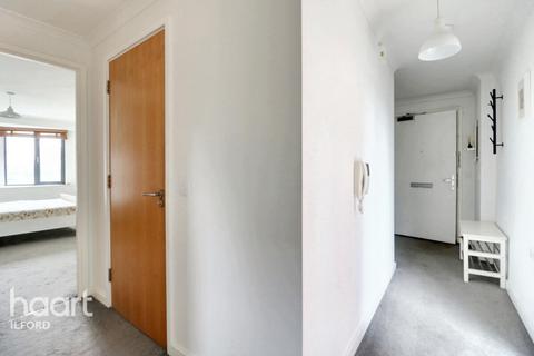 2 bedroom apartment for sale, Mill Road, Ilford