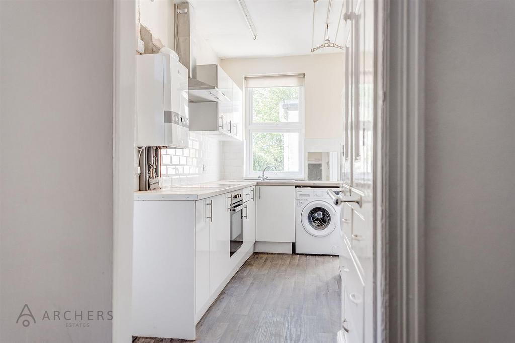 112 Hunter House Road(Interior)(1of9).jpg