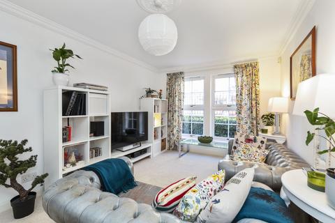 2 bedroom ground floor flat for sale, 71/1 Ratcliffe Terrace, Edinburgh, EH9 1SU