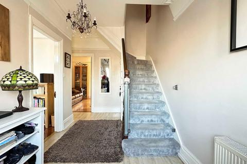 4 bedroom semi-detached house for sale, The Brent, Dartford DA1