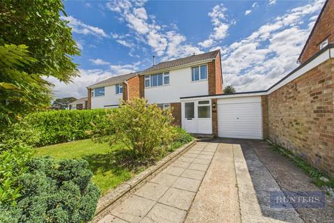 3 bedroom detached house for sale, Mansfield Close, West Parley, Ferndown