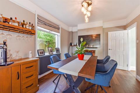 5 bedroom detached house for sale, Stakes Road, Purbrook