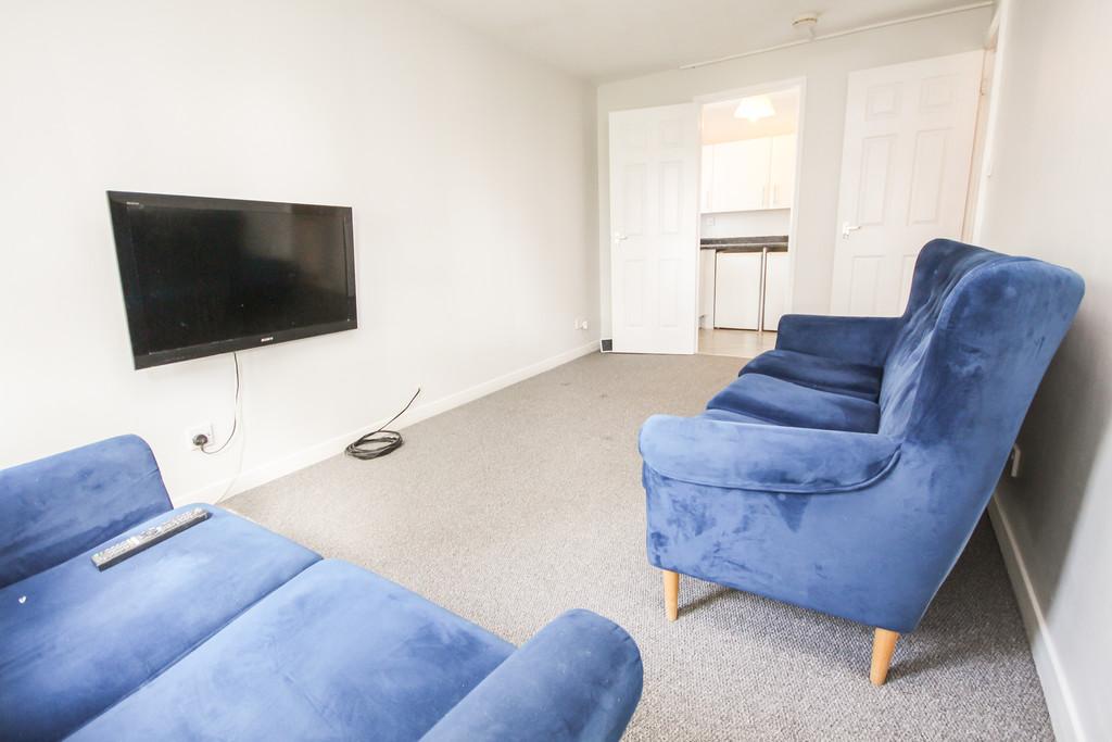 121 South Scotstoun - Small Redone-09