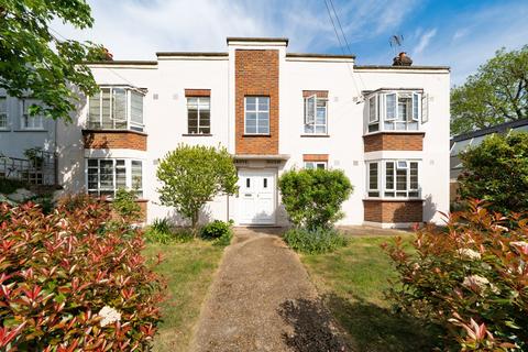 2 bedroom flat for sale, British Grove, London, W4
