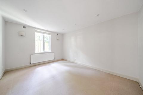 2 bedroom flat for sale, British Grove, London, W4