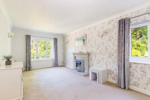 2 bedroom apartment for sale, Edge Lane, Stretford, Manchester, M32
