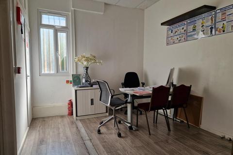 Shop to rent, 125 The Grove, Newham, London, E15