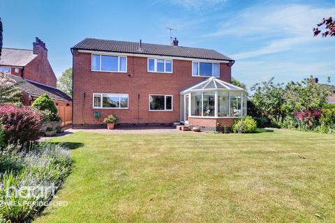 3 bedroom detached house for sale, Loughborough Road, Bradmore