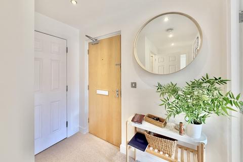 1 bedroom apartment for sale, Honeycombe Chine, Boscombe, Bournemouth, BH5