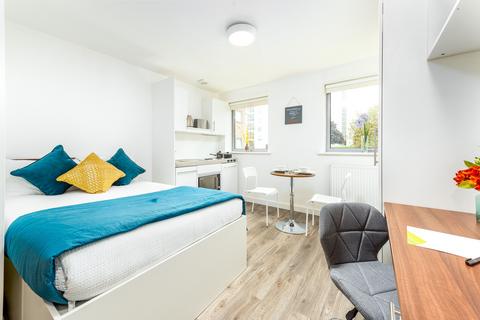 undefined, Premium Studio, Park House, Luton, LU1