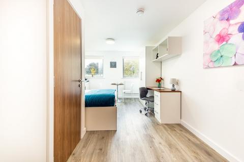 undefined, Premium Studio, Park House, Luton, LU1
