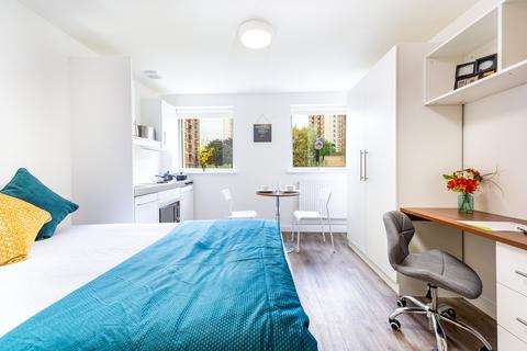 undefined, Premium Studio, Park House, Luton, LU1