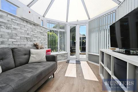 3 bedroom semi-detached house for sale, Moorside Gardens, Bradford