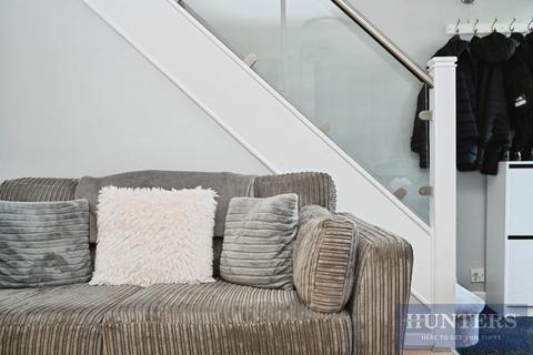 3 bedroom semi-detached house for sale, Moorside Gardens, Bradford