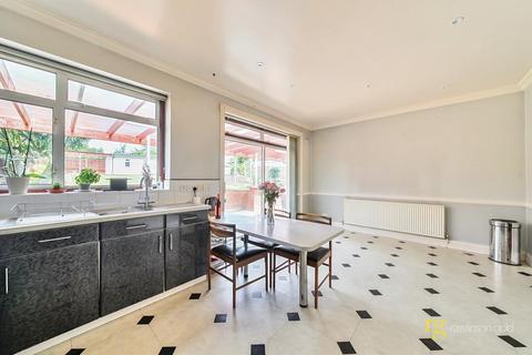 4 bedroom semi-detached house for sale, Flambard Road, Harrow