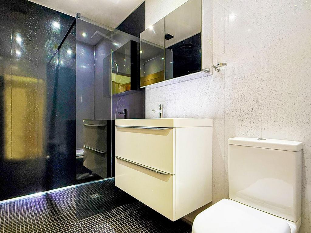 Ground floor bathroom