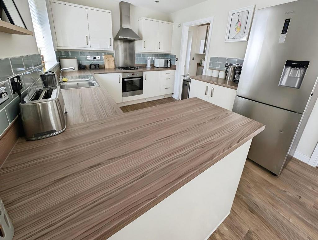 A0601a89-kitchen.jpg