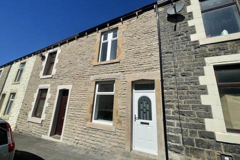 3 bedroom terraced house to rent, Sultan Street, Accrington