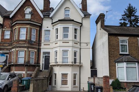 St Johns Road, Watford, WD17