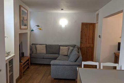 1 bedroom ground floor flat for sale, St Johns Road, Watford, WD17
