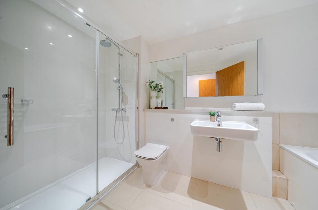 1318271-27-6863d9...