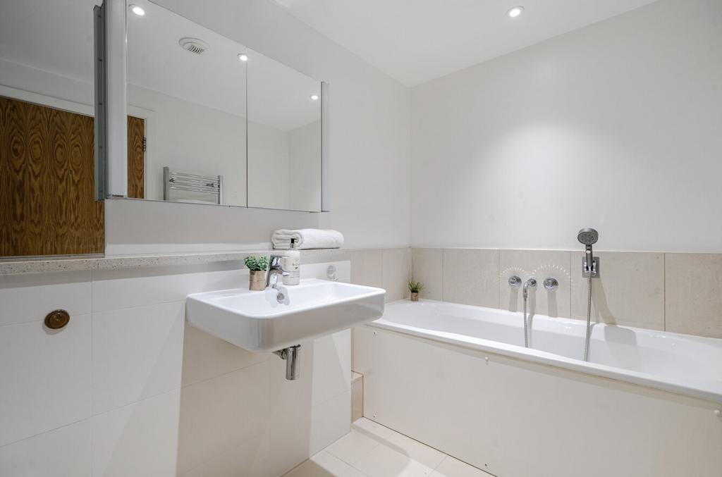 1318271-23-6863d9...