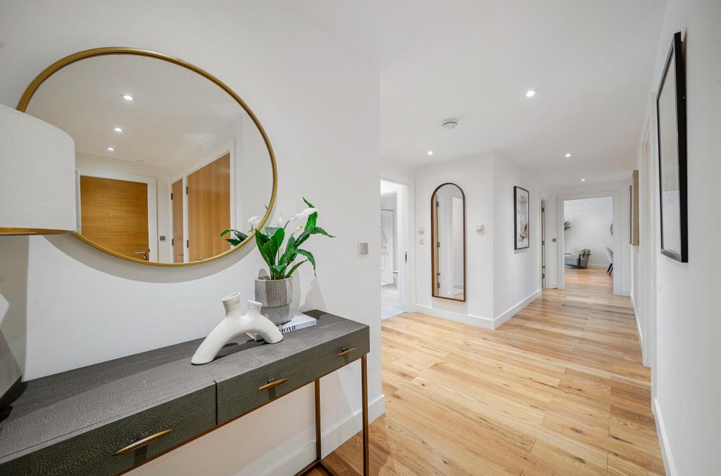 17 1318271 18 686...