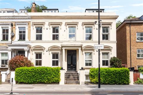 Kenninghall Road, London, E5