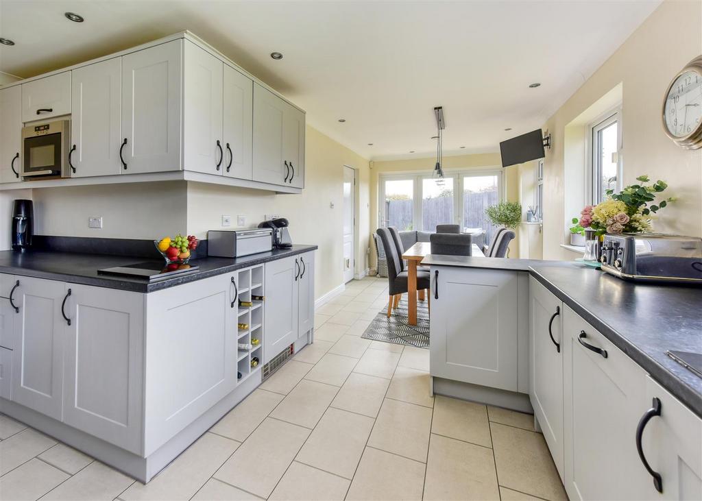 103 Six Ashes Road-kitchen2.jpg