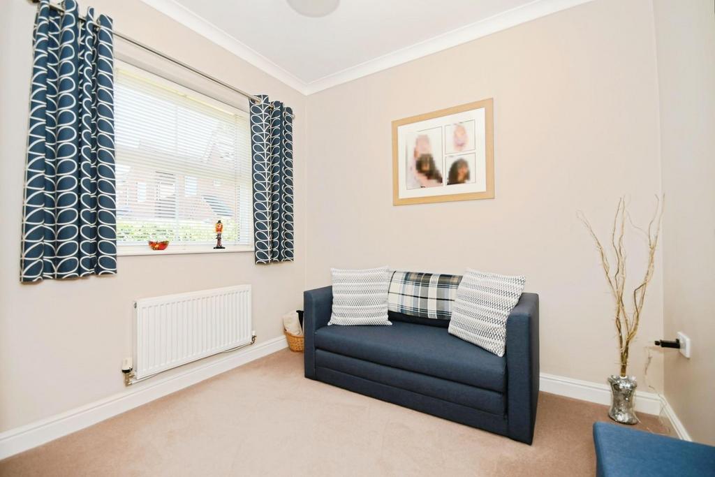 BEDROOM 3.jpg