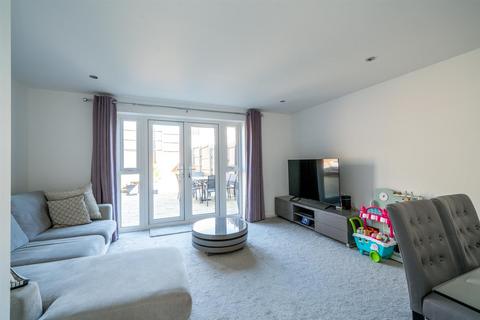 3 bedroom semi-detached house for sale, Woodwhite Way, Hemel Hempstead, Hertfordshire, HP2 7BS