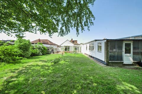52 Woodlands Road, Orpington, BR6 6EB