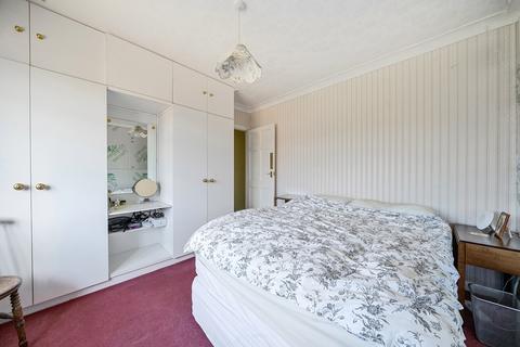 52 Woodlands Road, Orpington, BR6 6EB