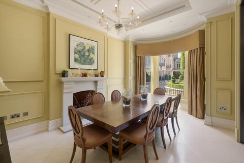 6 bedroom terraced house for sale, Wycombe Square, London, W8