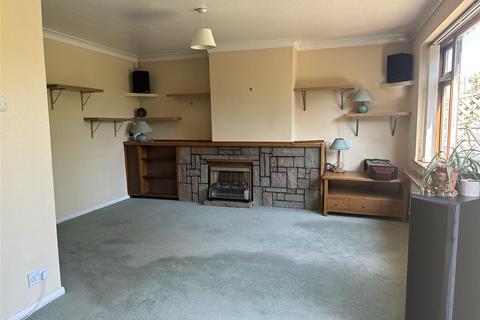 3 bedroom semi-detached house for sale, Asquith Boulevard, Leicester