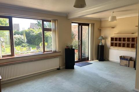 3 bedroom semi-detached house for sale, Asquith Boulevard, Leicester