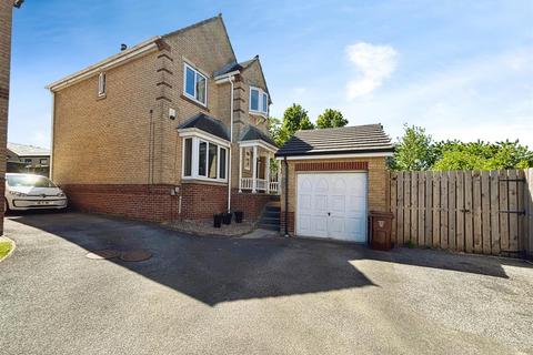 3 bedroom detached house for sale, Scholars Walk, Bradford BD2