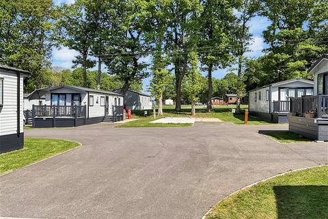 2 bedroom park home for sale, Emms Lane, Brooks Green, Horsham, West Sussex