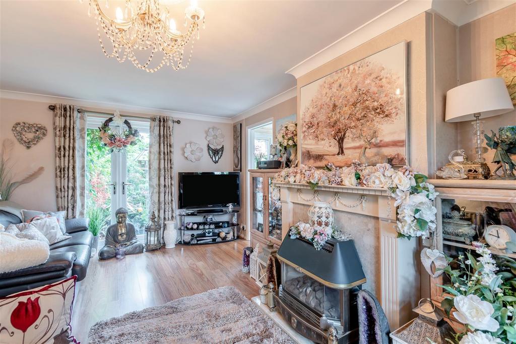 8649083-interior06.jpg