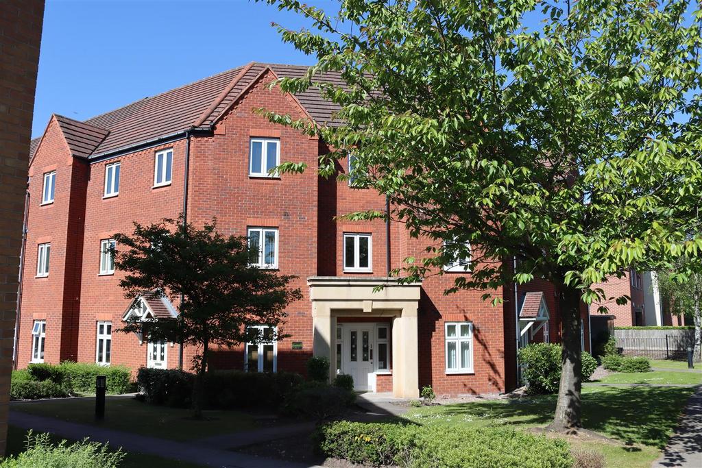 The Briars, Aldridge 2 bed apartment for sale - £172,500