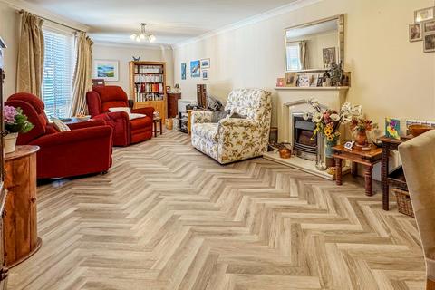 undefined, Queen Street, Arundel BN18