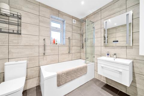 3 Gilbert Road, Bromley, BR1 3QP