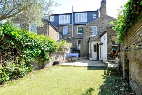 undefined, Dynevor Road, Stoke Newington
