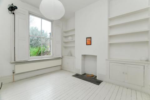 4 bedroom terraced house for sale, Dynevor Road, Stoke Newington