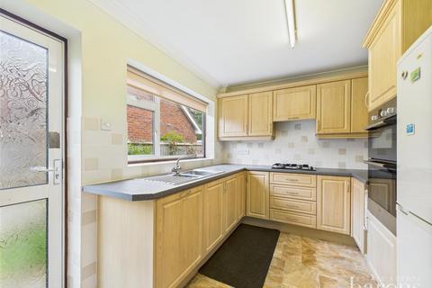 3 Dalewood, Basingstoke, RG22 5EG