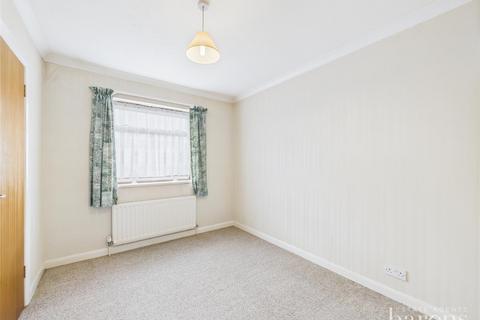 3 Dalewood, Basingstoke, RG22 5EG