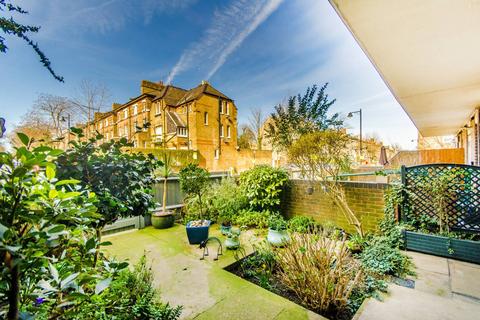 1 bedroom flat to rent, Hungerford Road, Islington, London, N7