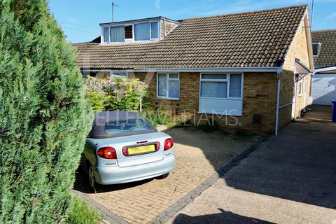 2 bedroom semi-detached house for sale, Wantage Close, Hackleton, NN7