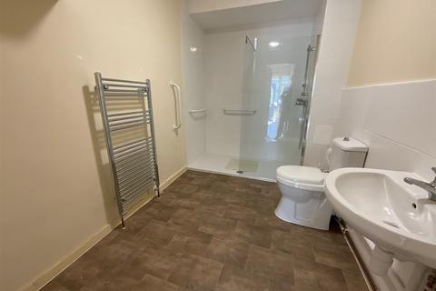 undefined, Hollywood Road, Chingford