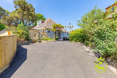 4 bedroom bungalow for sale, Constitution Hill Road, Poole BH14